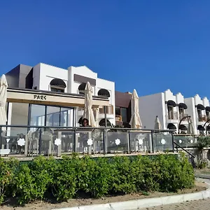 4* Hotel Small